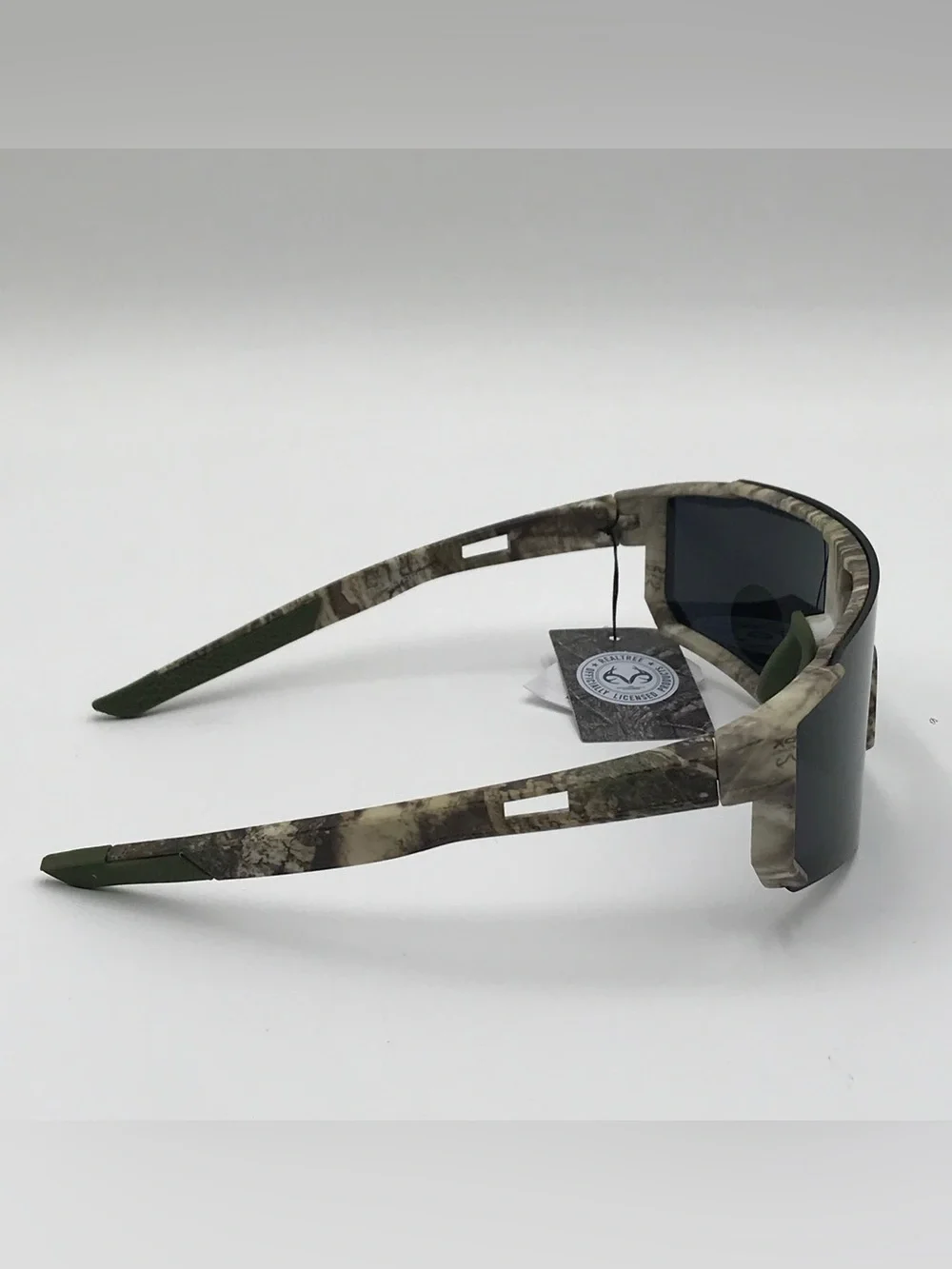 BNWT Men's Realtree Camo Frame Sunglasses